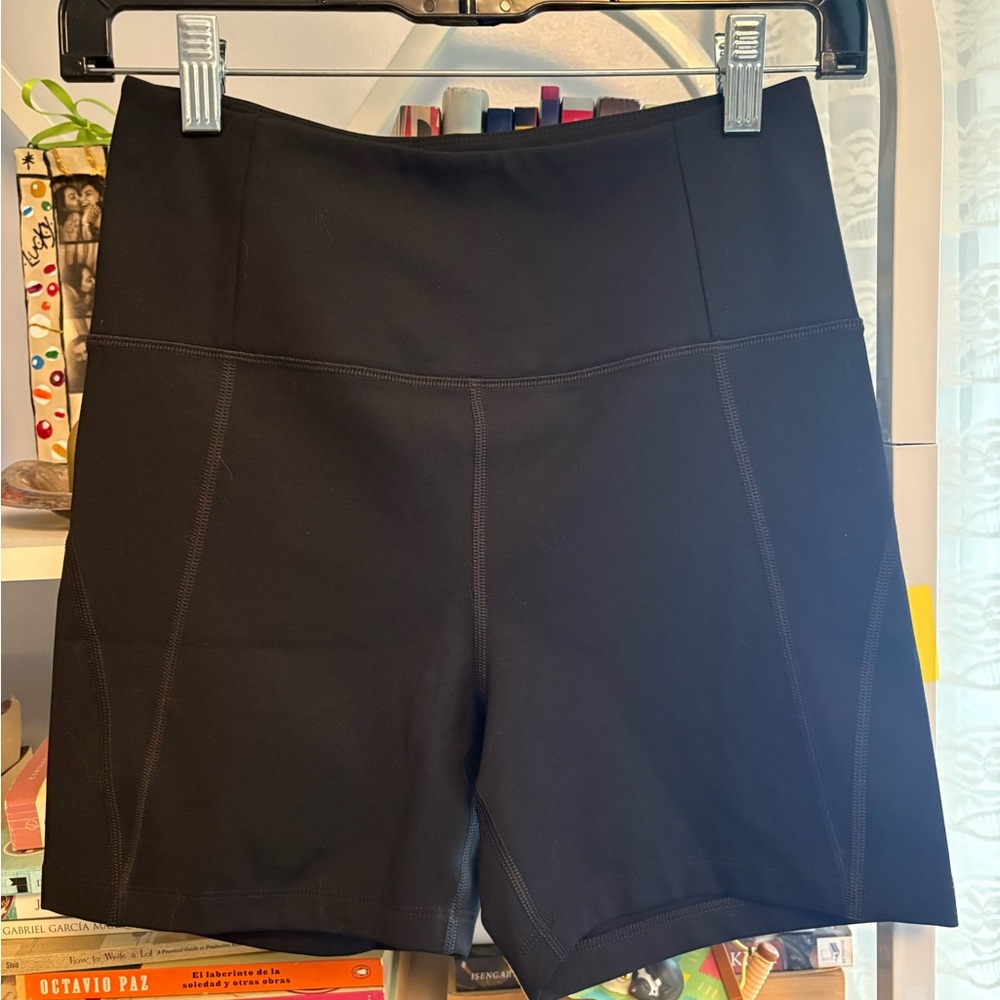 Girlfriend Collective High-rise run shorts